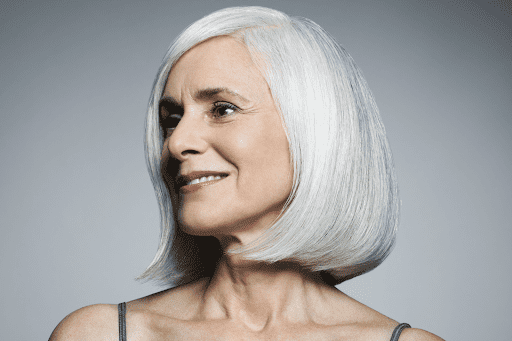 Growing gray is naturally lengthy process, but it can be a graceful one