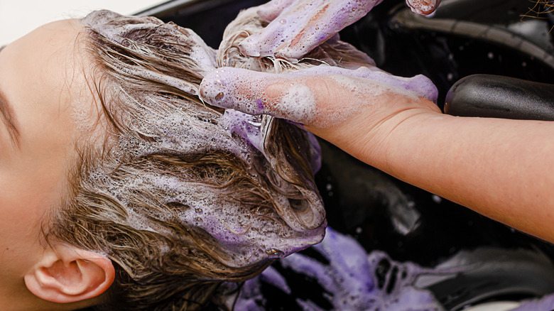 Don’t shampoo right after dyeing